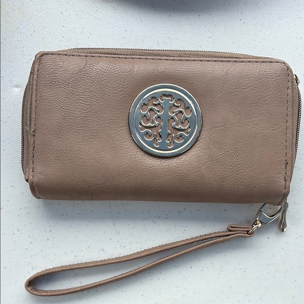 Elegant Tan Wristlet Wallet
